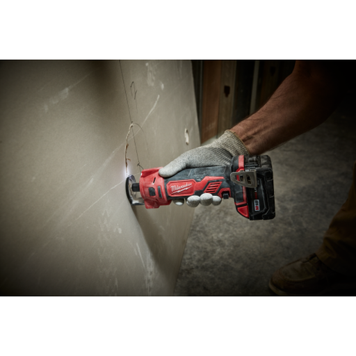 Milwaukee 2627-20 M18 Cut Out Tool (Tool Only) - Image 2